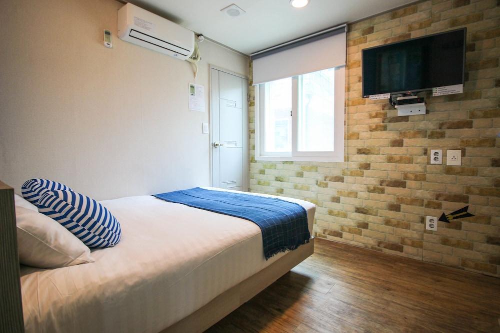Dongdaemun Hwashin Hostel Seoel Buitenkant foto