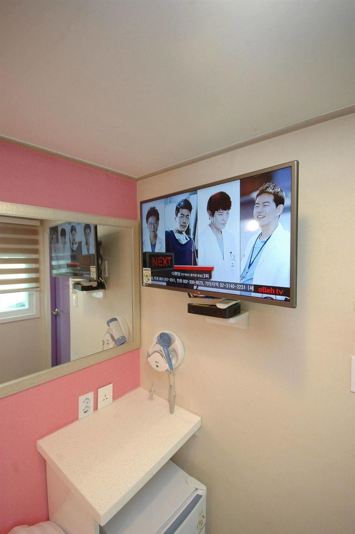 Dongdaemun Hwashin Hostel Seoel Buitenkant foto